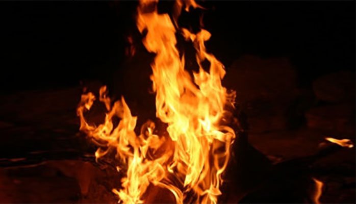 karachi fire